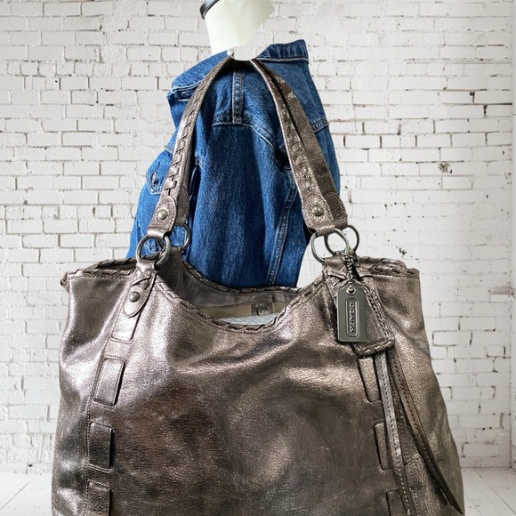 Coach XL Dylan Tote – Limited Edition Metallic Bronze Whipstitch - Picture 5 of 15